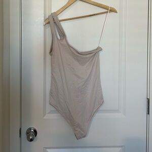 ABERCROMBIE BODYSUIT | cream | size medium | NWT